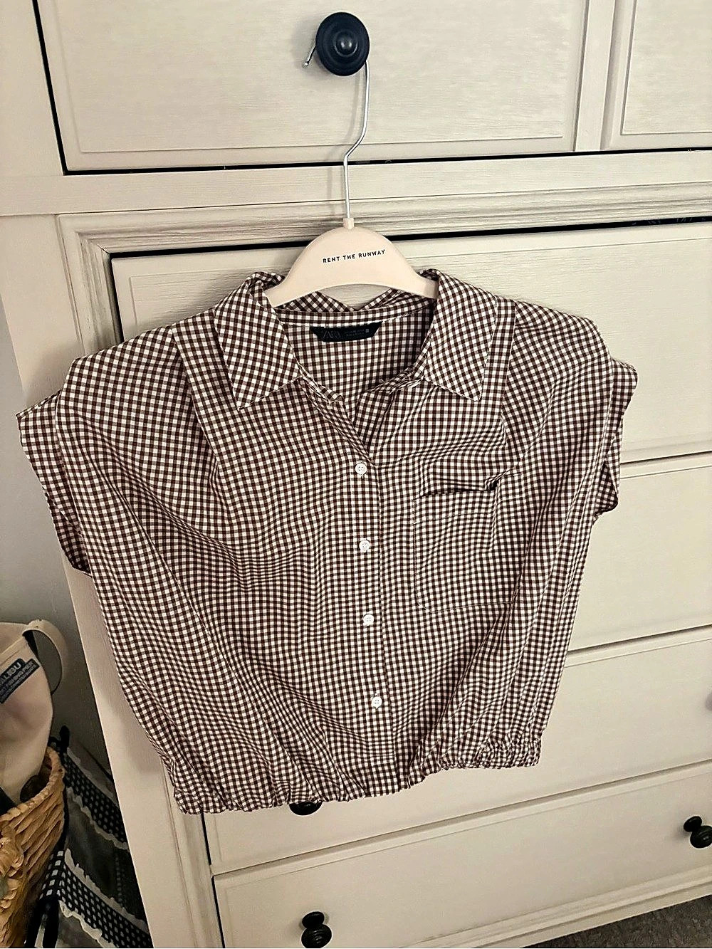 ZARA Gingham Button Down Top in Brown & White Size Medium